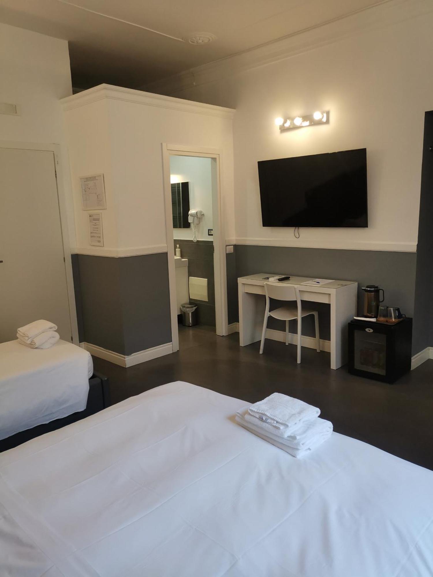 I Love Roma Guest House ภายนอก รูปภาพ